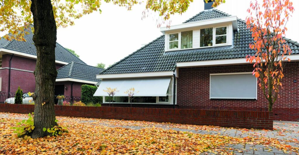 Uitvalscherm-zonwering-suncircle-008-1024x532